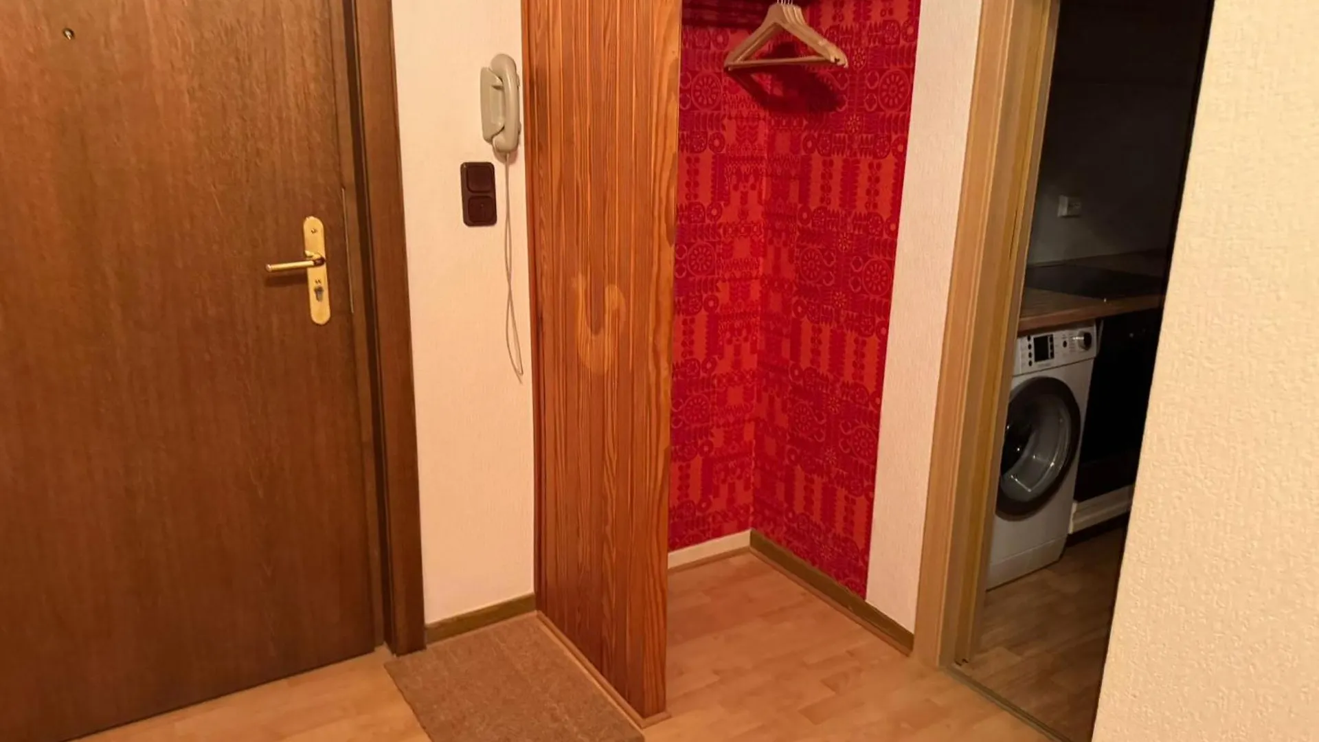 Apartment With Three Rooms And Balcony Hannover 0*,